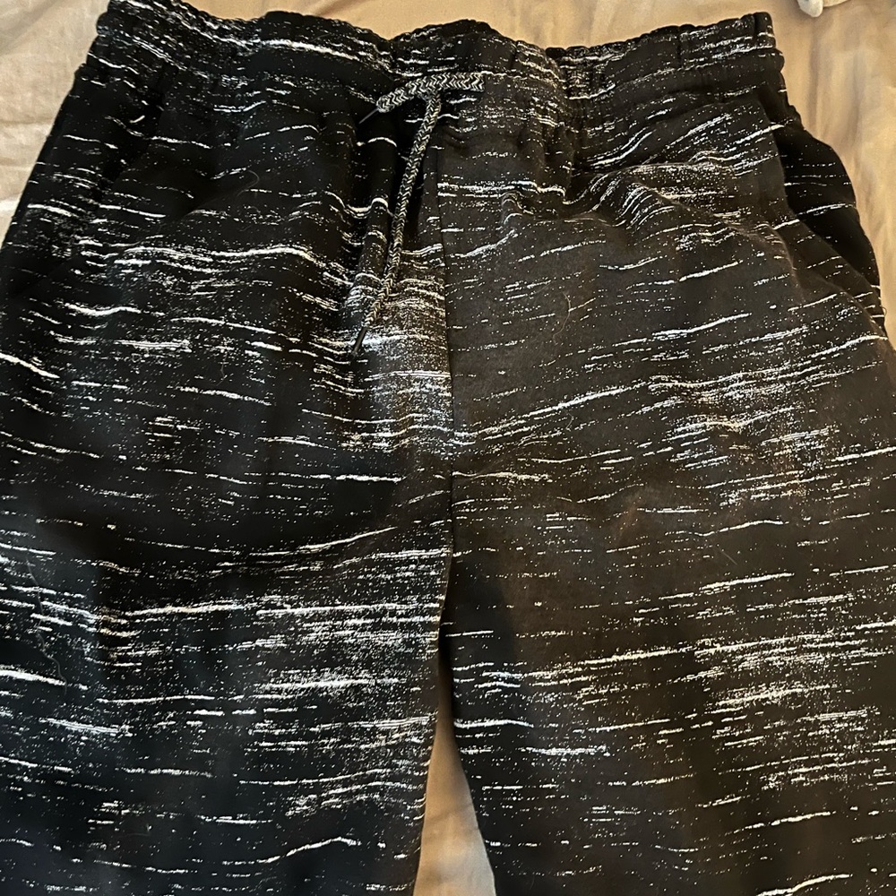 Casual fleece shorts size large